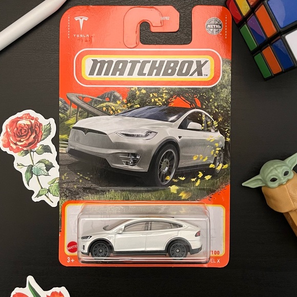 Matchbox Tesla Model X 59/100 1:64 diecast white - Picture 1 of 5